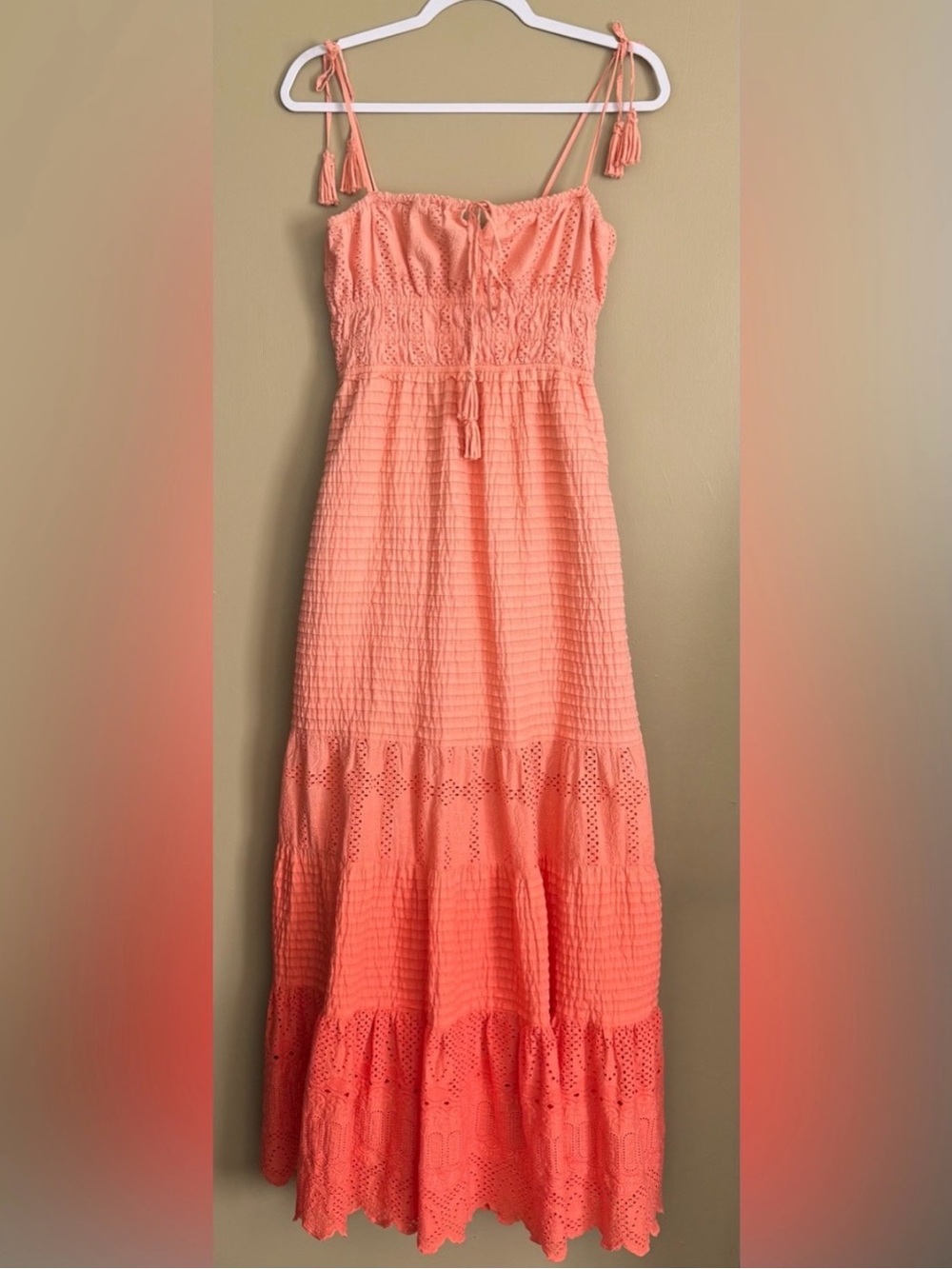 Women's Maxi Dress Size M
100% Cotton